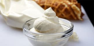 Crème chantilly à la ricotta