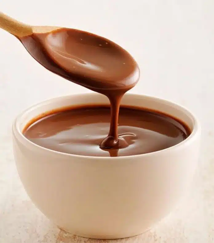 Sauce au Chocolat Magique