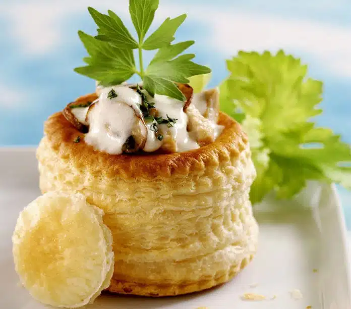 Vol au vent (bouchée à la reine)