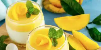 Panna cotta au coulis de mangue