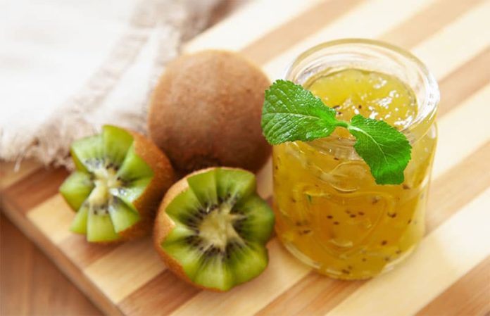 Confiture de Kiwi à la Cannelle