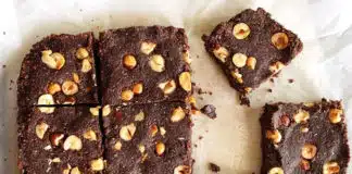 Brownie sans cuisson aux noisettes