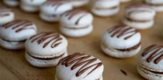 Macarons au Kinder Bueno