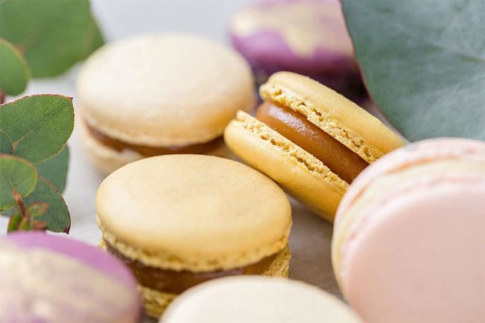 Macarons au caramel au beurre salé