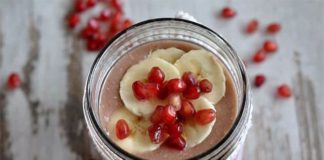 Smoothie à la grenadine et à la banane