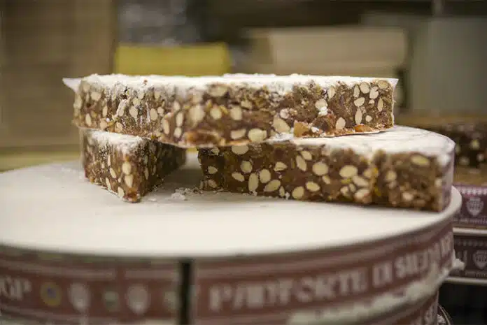 Panforte ( pain de Noël aux fruits secs )