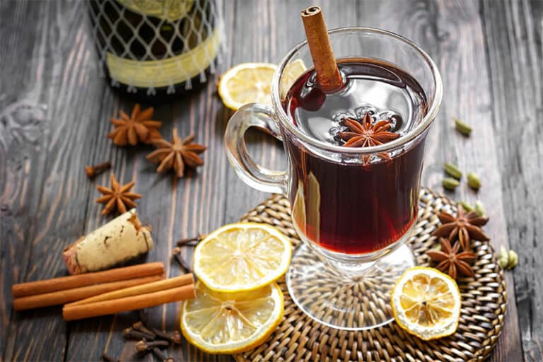 Vin chaud aux épices