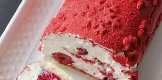 Bûche tiramisu framboises