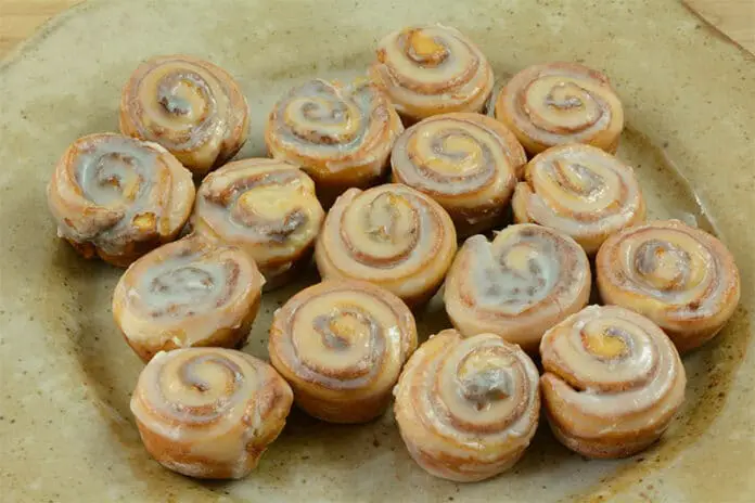 Cinnamon rolls