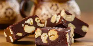 Fudge au chocolat et aux noisettes