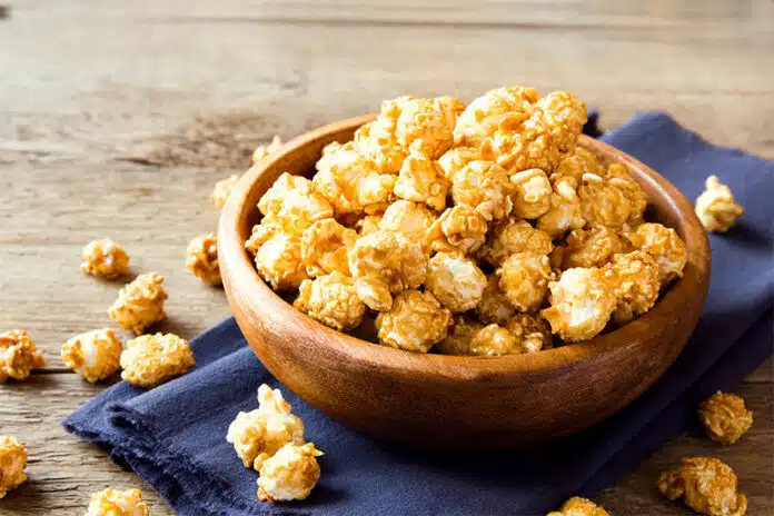 Popcorn au caramel salé