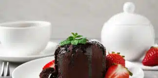 Moelleux chocolat au cœur de fraises