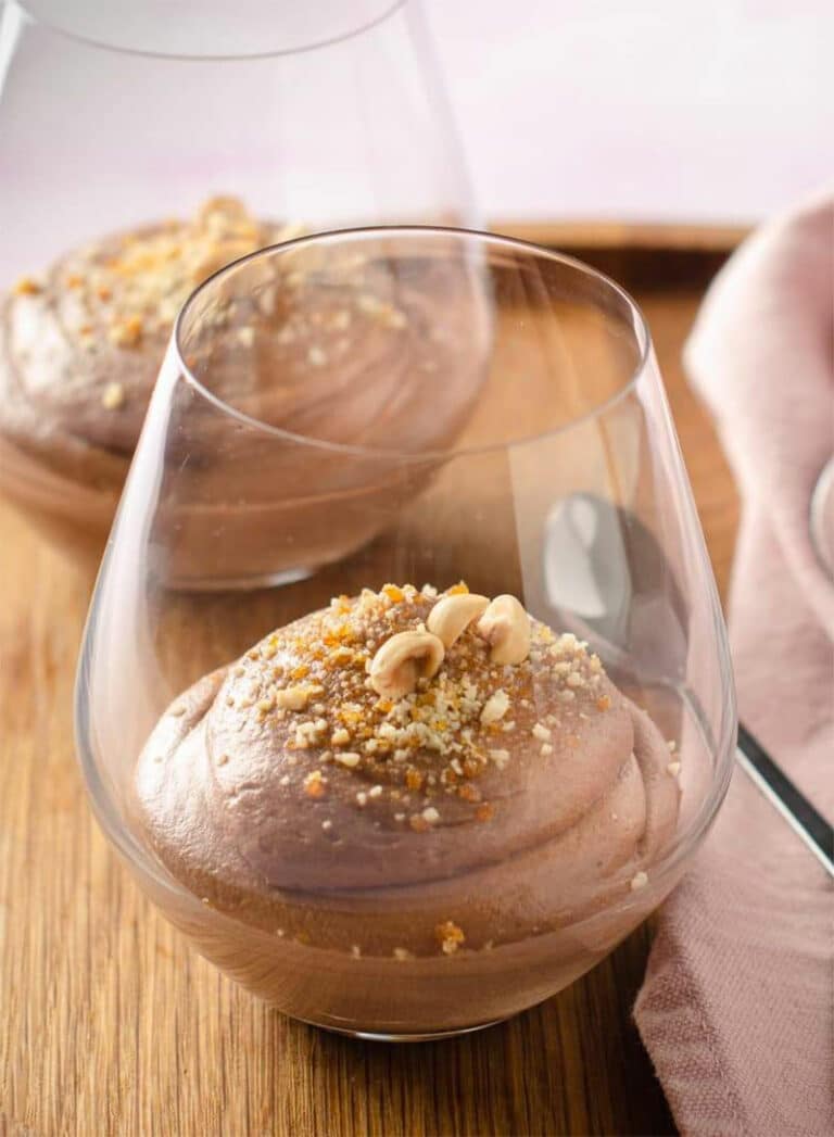 Mousse soyeuse à la noisette