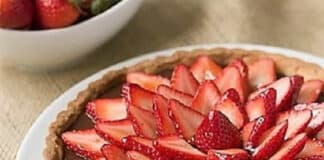 Tarte aux Fraises et Crème Pâtissière Chocolat