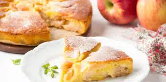 Gâteau aux pommes, poires et mascarpone