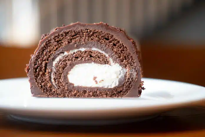 Roulé au café, chocolat et au mascarpone sans cuisson